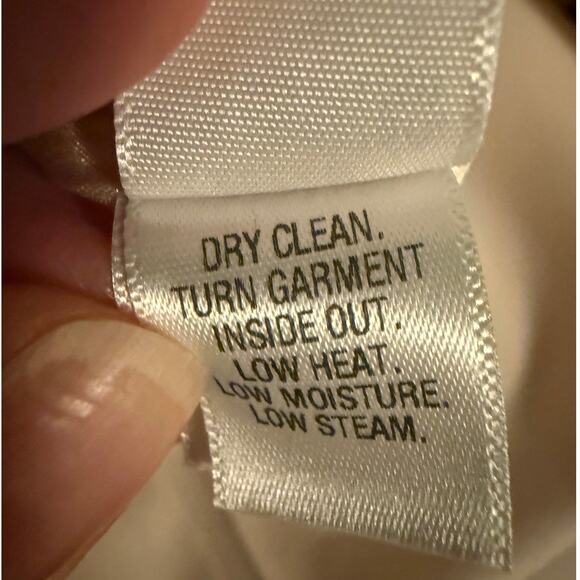 St. John Women’s Beige Tailored Trousers Silk Lined Straight Leg USA Size 14 - Picture 6 of 6